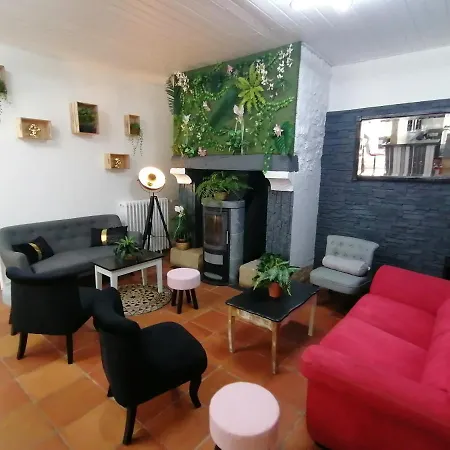 Hotel Du Botaniste Boissieres (Lot)