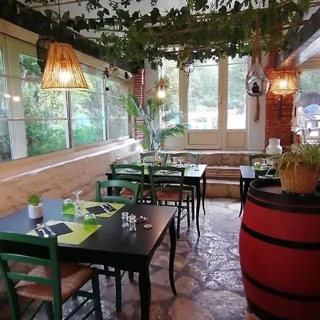 Hotel Du Botaniste Boissieres (Lot)